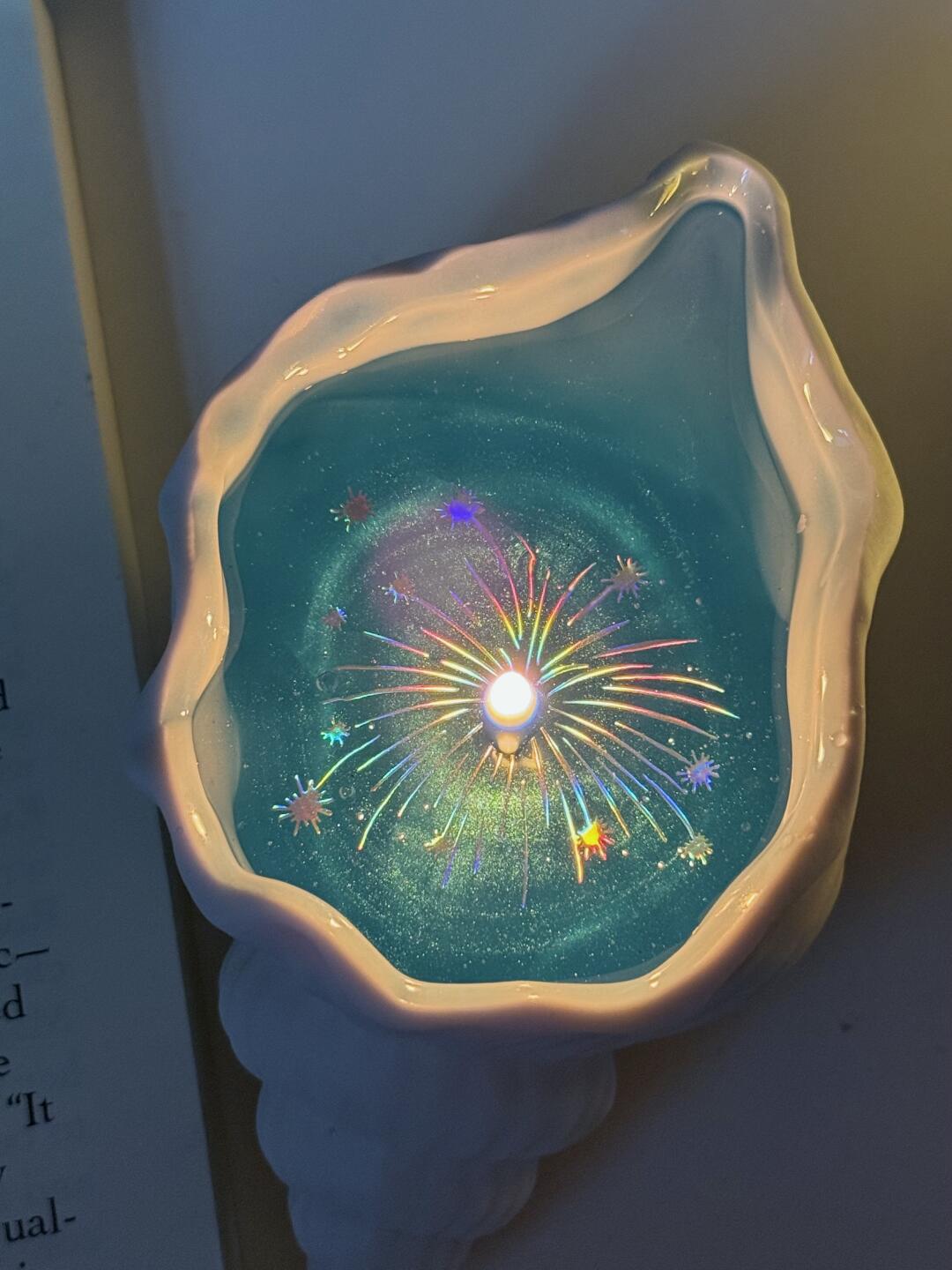 Creative Shell Scented Candle（Fireworks in the ocean） - Perfect for Birthday & Valentine's Day, Long-lasting Home Fragrance